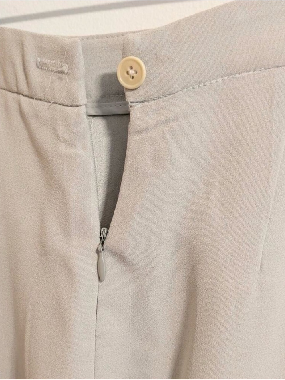 ✨💎BURBERRYS💎✨Wide-Leg Dress Pants - Beige Size 2P - Picture 4 of 11